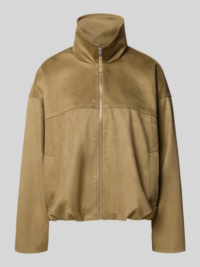 Produktfoto, Jacke in Leder-Optik mit Reißverschluss und Eingrifftaschen von Gina Tricot in Beige, Material-Mix mit Stretch, Relaxed Fit, samtige Textur