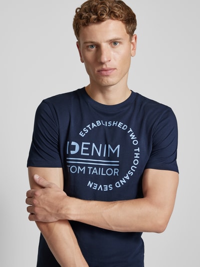 Tom Tailor Denim Regular Fit T-Shirt mit großem Label-Schriftzug Dunkelblau 3