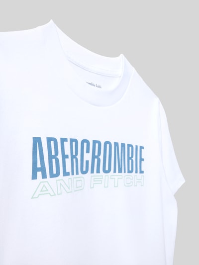 Produktfoto, T-Shirt mit Label-Print und Rundhalsausschnitt von Abercrombie&Fitch, weißer Baumwoll-Mix, blauer und grüner Print, Regular Fit