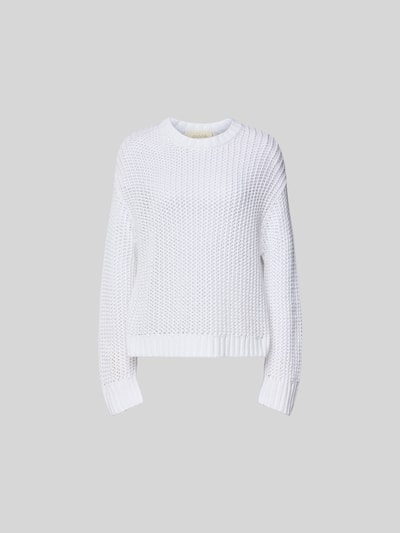 Produktfoto, weißes Sweatshirt in Loch-Strick-Optik von Juvia aus Baumwoll-Mix, relaxed Fit, Rundhalsausschnitt, semitransparentes Design