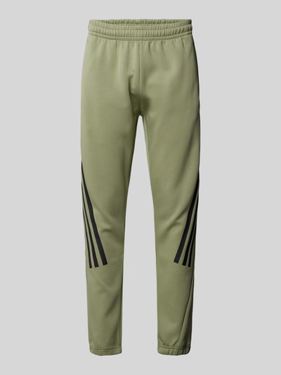 ADIDAS SPORTSWEAR Tapered fit sweatpants met labeltypische strepen Olijfgroen - 2