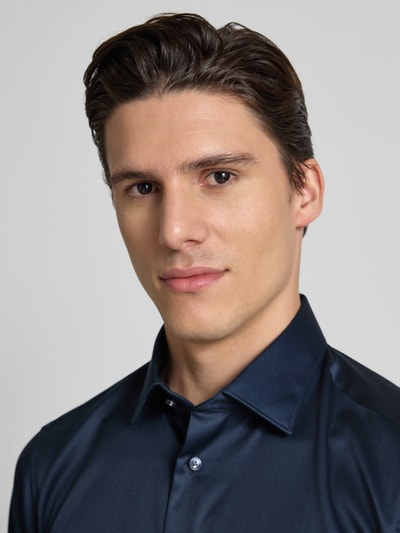 Christian Berg Men Regular fit zakelijk overhemd met kentkraag Marineblauw - 3