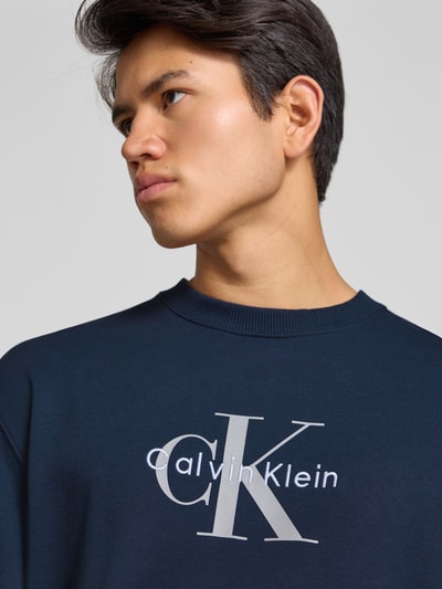 Calvin Klein Jeans Regular Fit Sweatshirt mit Logo-Print Modell 'Terry' Marine 3