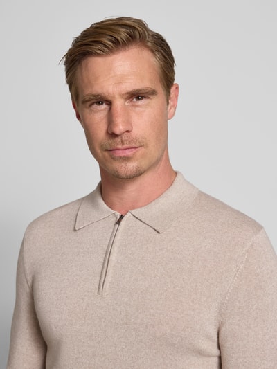 Christian Berg Men Strickpullover aus Merino-Mix mit Umlegekragen Sand Melange 3
