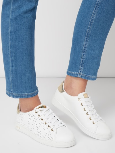 Guess hot sale carterr sneakers