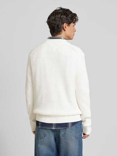 Tommy Jeans Cardigan mit Label-Badge Offwhite 5