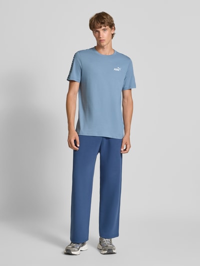 PUMA PERFORMANCE T-Shirt mit Label-Stitching und Rundhalsausschnitt Hellblau 1
