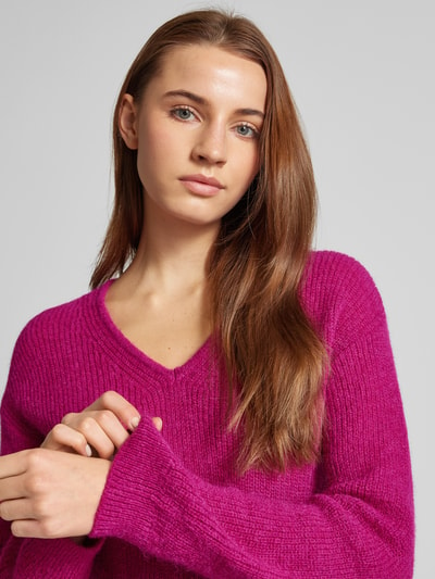 MAERZ Muenchen Wollpullover mit V-Ausschnitt Fuchsia 3