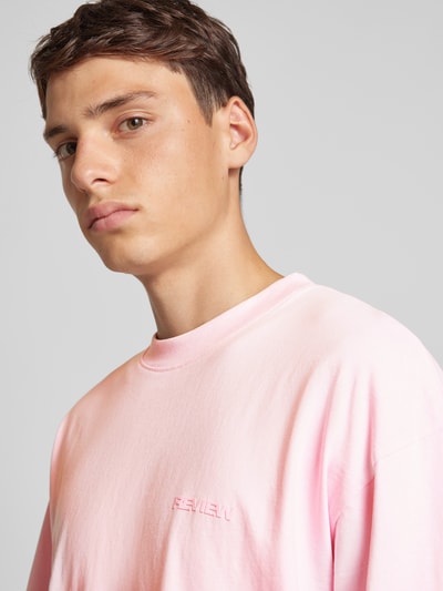 REVIEW Essentials oversized T-shirt  Roze - 3