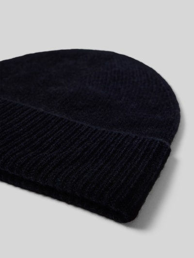 Produktfoto, Strickmütze aus reinem Kaschmir mit breitem Umschlag von Christian Berg Men, kaszmir, szeroki brzeg, kolor czarny, tekstura dzianiny