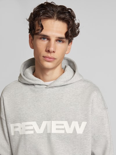 REVIEW Hoodie mit Kapuze Hellgrau Melange 3