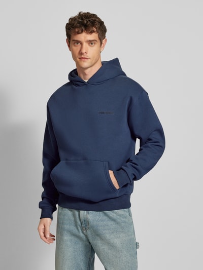 REVIEW Hoodie met labeldetail Marineblauw - 4