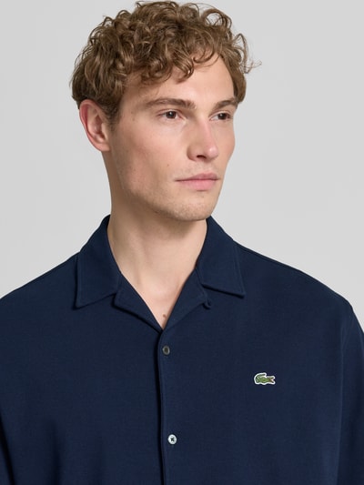 Lacoste Relaxed Fit Freizeithemd aus reiner Baumwolle Marine 3