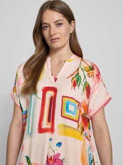 Emily Van den Bergh Knielanges Kleid mit Tunikakragen Rose 3