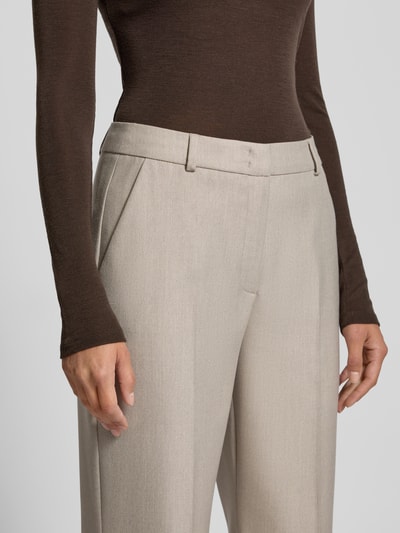 comma Stoffhose mit Bügelfalten und Gesäßtaschen Offwhite 3