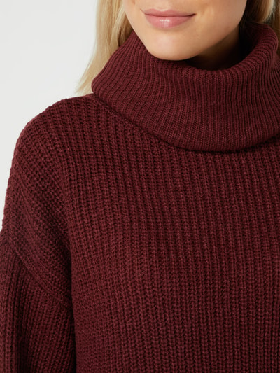 Vero Moda Rollkragenpullover mit Rippenstruktur Modell 'Sayla' Bordeaux 3