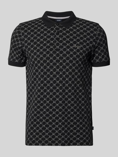 Produktfoto, Slim Fit Poloshirt mit Logo-Muster Modell 'Paigam' von JOOP! Collection, Baumwoll-Elasthan-Mix, Knopfleiste, Label-Stitching, Farbe Schwarz, Rückenlänge 69 cm bei Größe M.