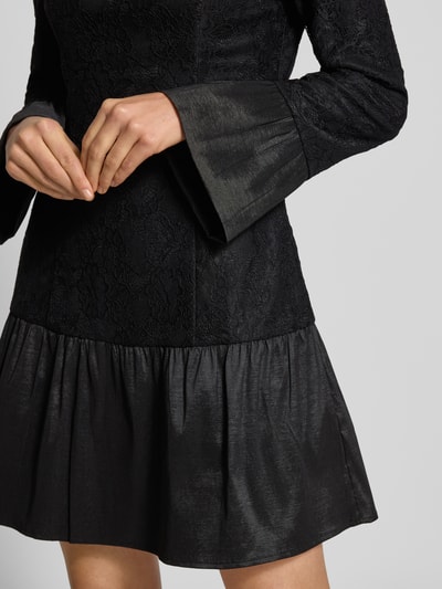 Adrianna Papell Slim Fit Minikleid mit Allover-Spitzenbesatz Black 3