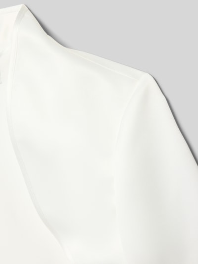 Productfoto, Bolero met opstaande kraag van Weise in wit, gladde stof, regular fit, detail schouder en kraag zichtbaar.