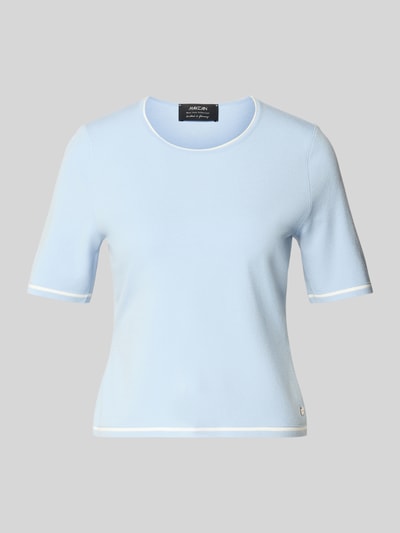 Produktfoto, Strickshirt aus Viskose-Mix mit Rundhalsausschnitt von Marc Cain, hellblau, körpernah, 1/2-Arm, dezente Struktur