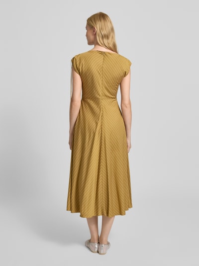 MAX&Co. Tailliertes Cocktailkleid aus Viskose-Mix Modell 'EDMOND' Camel 5