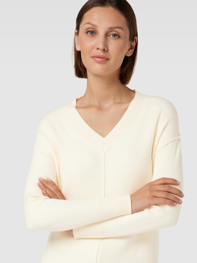 Vero Moda Strickpullover mit V-Ausschnitt Modell 'GOLD LINK' Offwhite 3