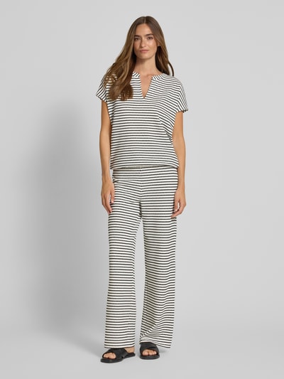 s.Oliver RED LABEL Relaxed fit T-shirt met V-hals Marineblauw - 1