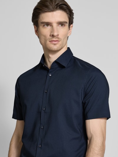 Jake*s Slim Fit Kurzarmhemd in kurzärmeligem Design Marine 3