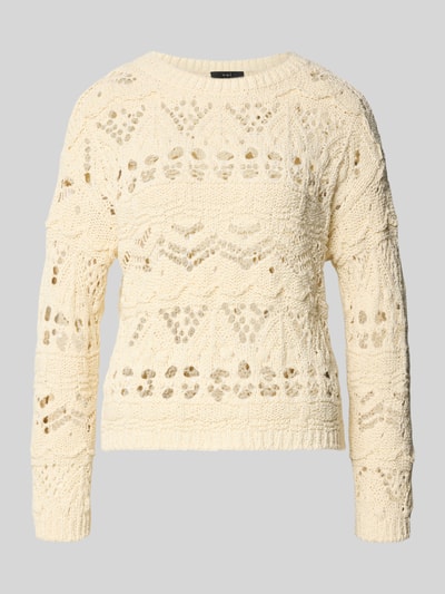 Produktfoto, cremefarbener Strickpullover mit Rundhalsausschnitt von Oui, Baumwoll-Mix, Regular Fit, strukturierte Muster und Texturen.