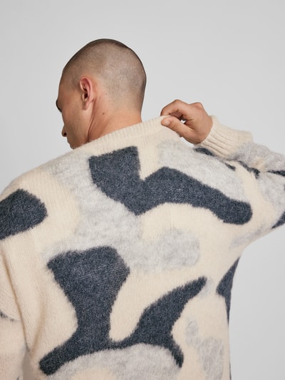 Closed Pullover in Strick-Optik Offwhite 3