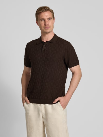 MCNEAL Regular Fit Strickpolo mit Knopfleiste Schoko 4