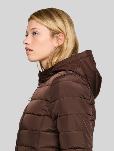 Tom Tailor Denim kurtka pikowana o kroju regular fit z kołnierzem z kapturem Ciemnobrązowy 3