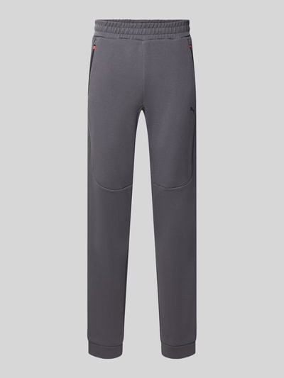 Produktfoto, graue Regular Fit Sweathose aus Baumwoll-Mix Modell 'PUMATECH' von PUMA, glatte Textur, Herren Sweathose von PUMA Performance