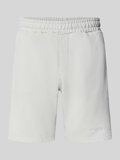Produktfoto, Shorts mit elastischem Bund und Logo-Stitching von Pegador aus Baumwoll-Mix in Weiß, Loose-Fit, Vorderseite sichtbar.
