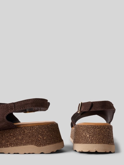 Produktfoto, Sandaletten aus echtem Leder Modell 'CHUNKY SUEDE SANDALE' von Tamaris, brązowy welur, zaokrąglony czubek, podeszwa z korka