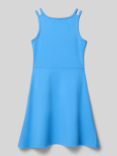 Produktfoto, Kleid mit Rundhalsausschnitt von Garcia in Hellblau, elastischer Material-Mix, taillierte Passform, ärmellos, Rückansicht