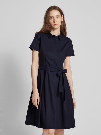Christian Berg Woman Selection Sukienka koszulowa o długości do kolan w jednolitym kolorze Granatowy 4