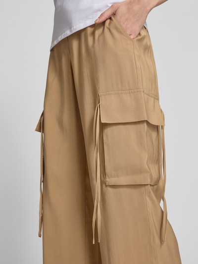 Zero Hose mit Plisseefalten und elastischem Bund Beige 3