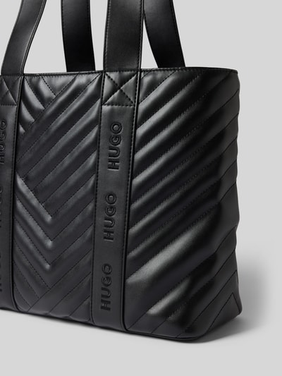 Produktfoto, Shopper aus Kunstleder Modell 'BECKY QL_TOTE SM' von HUGO in Optik: Unifarben mit Struktur, Label-Schriftzug und Label-Prägung, Tragehenkel, Hauptfach, Reißverschlussfach.