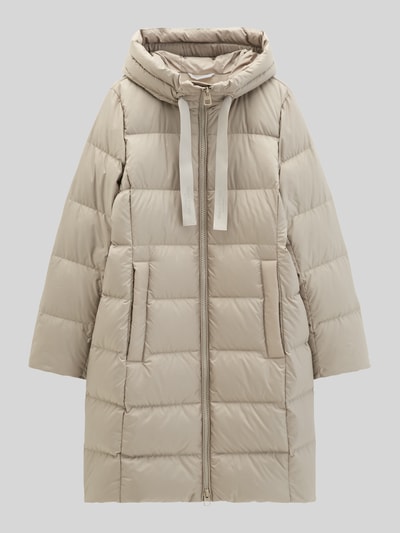Produktfoto, Regular Fit Daunenmantel mit Label-Print von Marc O'Polo w odcieniu beżowym, prosty krój, pikowana tekstura, damski płaszcz puchowy