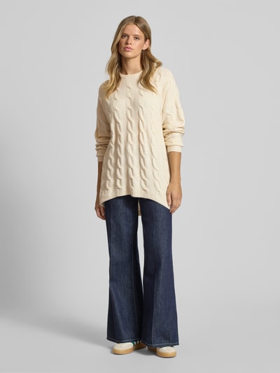 Only Sweter z dzianiny o kroju regular fit z fakturowanym wzorem model ‘JEANETTE’ Złamany biały 1