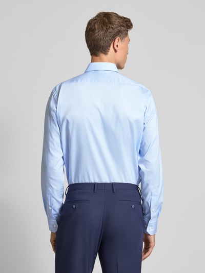 BOSS Regular Fit Businesshemd aus reiner Baumwolle Bleu 5
