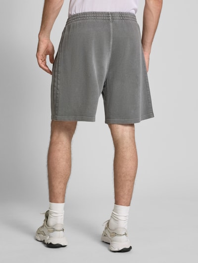 adidas Sportswear Sweatshorts mit Logo-Stitching Black 5