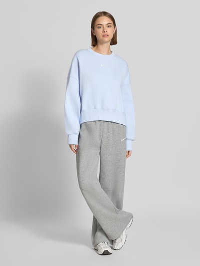 Nike Relaxed Fit Sweatshirt aus reiner Baumwolle Modell 'Phoenix' Hellblau 1