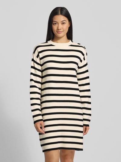 Vero Moda Sukienka o lejącym kroju z dzianiny z mieszanki wiskozy model ‘SABA’ Czarny 4