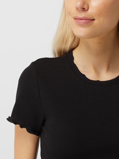 Pieces T-shirt met geschulpte zoom, model 'Omilla'  Zwart - 3