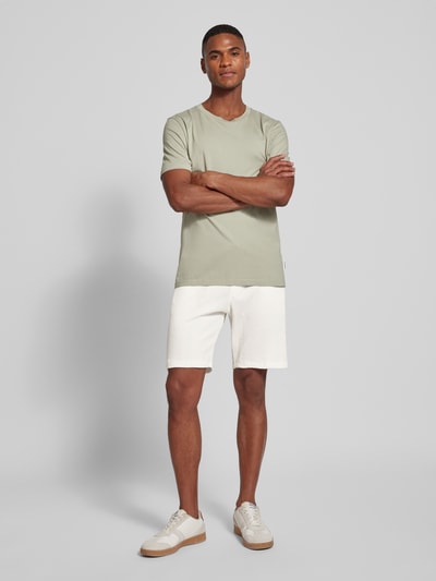 MCNEAL Regular Fit Shorts mit Strukturmuster Offwhite 1