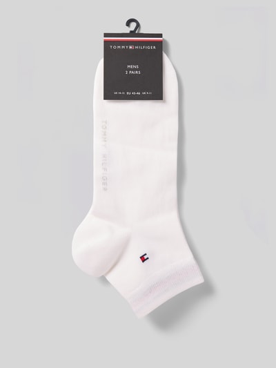 Produktfoto, witte Heren sneakersokken van katoenmix in Set van 2, model '2ER QUARTER' van Tommy Hilfiger met ribboord en labeldetail.