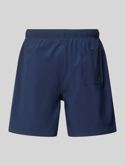 Produktfoto, Badehose mit elastischem Bund und Tunnelzug von MCNEAL, navyblauer Material-Mix mit Stretch-Anteil, Regular-Fit, Herren