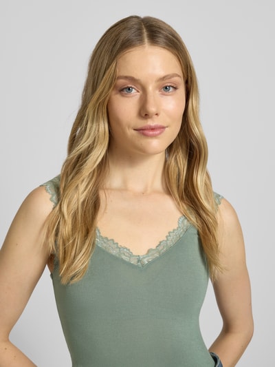 Vero Moda Slim fit tanktop in viscosemix, model 'ROSA' Rietgroen - 3